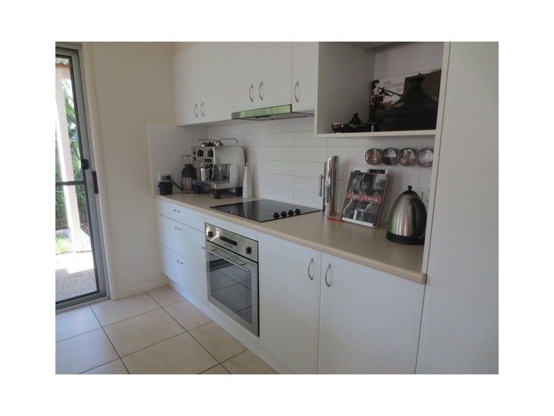 1/4 Ridge Rd, Maroochydore QLD 4558