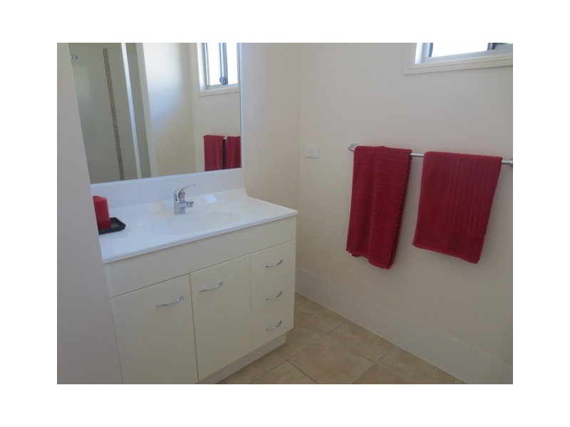 1/4 Ridge Rd, Maroochydore QLD 4558
