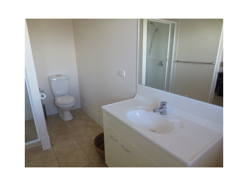 1/4 Ridge Rd, Maroochydore QLD 4558