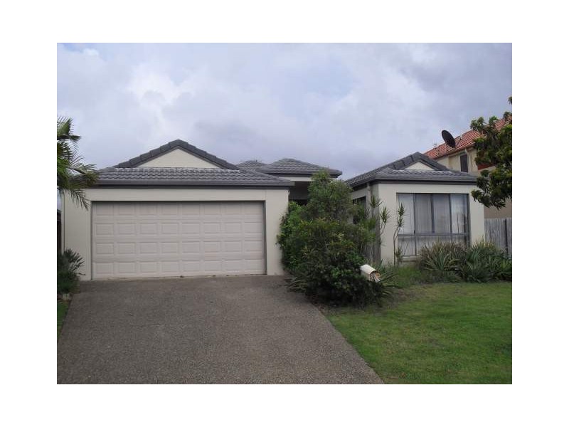 18 Maui Court, Kawana Island QLD 4575
