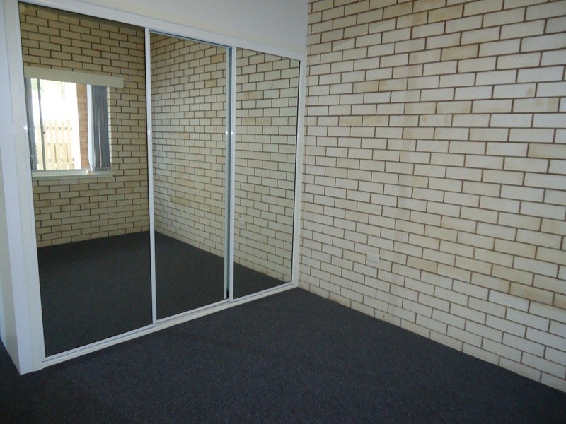 2/19 Boolarong Crescent, Alexandra Headland QLD 4572