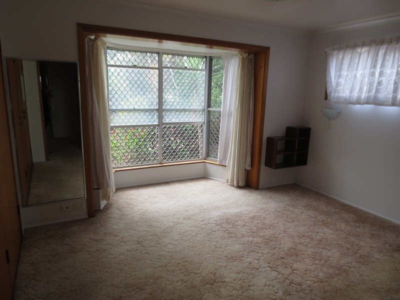 17 Elanora Avenue, Mooloolaba QLD 4557