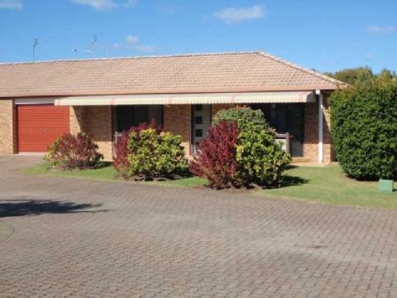 10 Melody Court, Warana QLD 4575