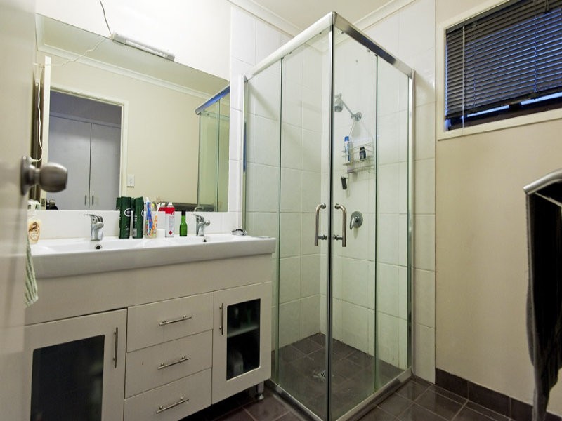 10 Melody Court, Warana QLD 4575