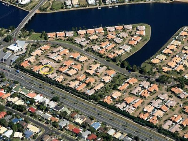 10 Melody Court, Warana QLD 4575