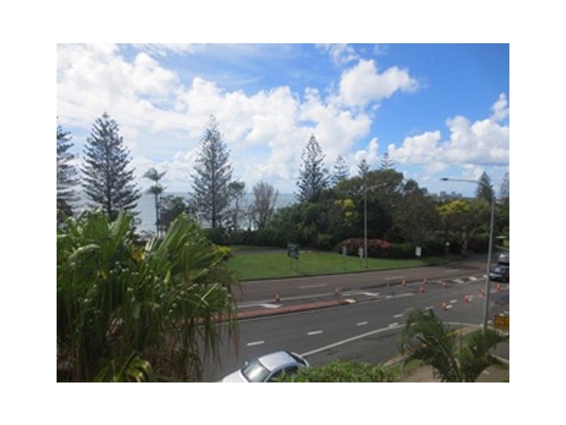 23/2 Meta St, Mooloolaba QLD 4557