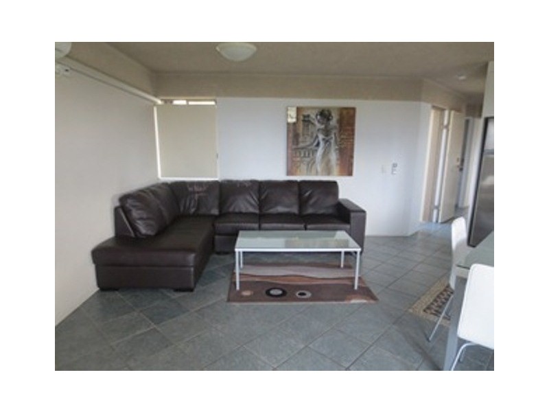 23/2 Meta St, Mooloolaba QLD 4557