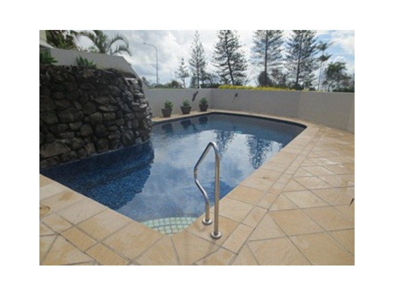 23/2 Meta St, Mooloolaba QLD 4557