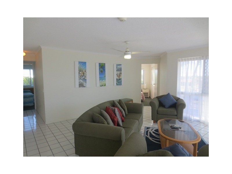 8/143 Lowanna Dr, Buddina QLD 4575