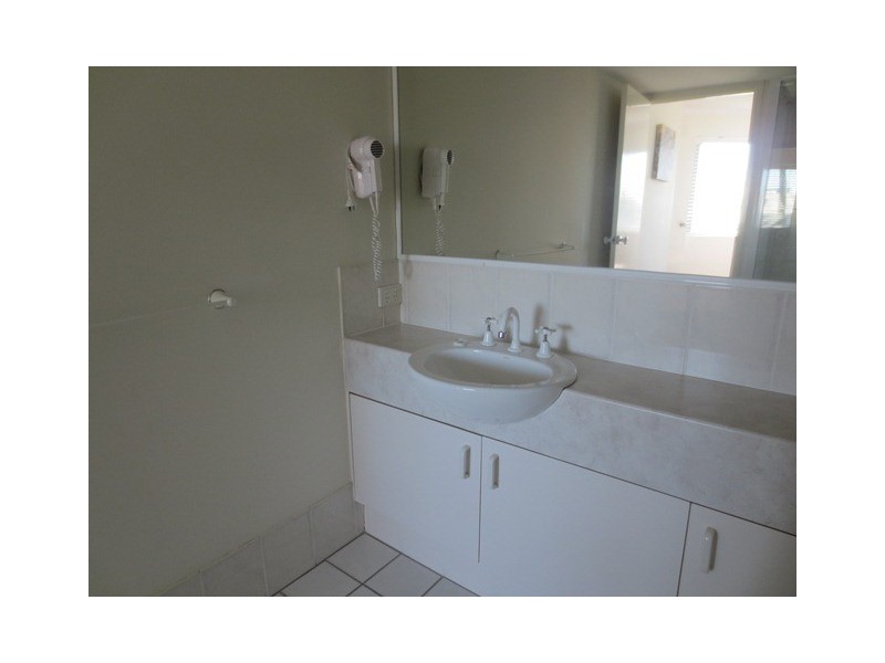 8/143 Lowanna Dr, Buddina QLD 4575