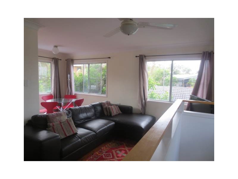 21 Palm Drive, Mooloolaba QLD 4557