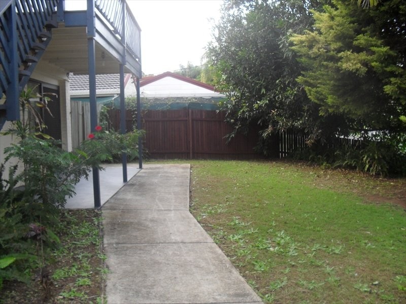 21 Palm Drive, Mooloolaba QLD 4557