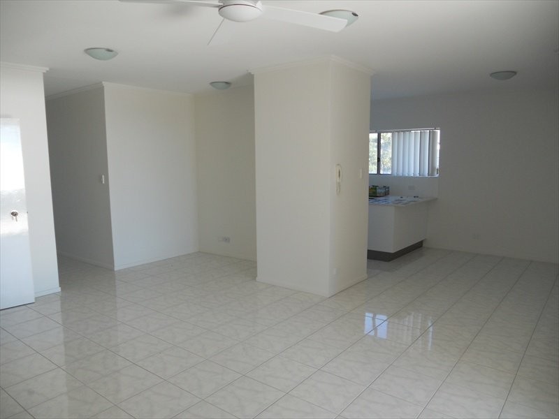 4/244 Alexandra Parade, Alexandra Headland QLD 4572