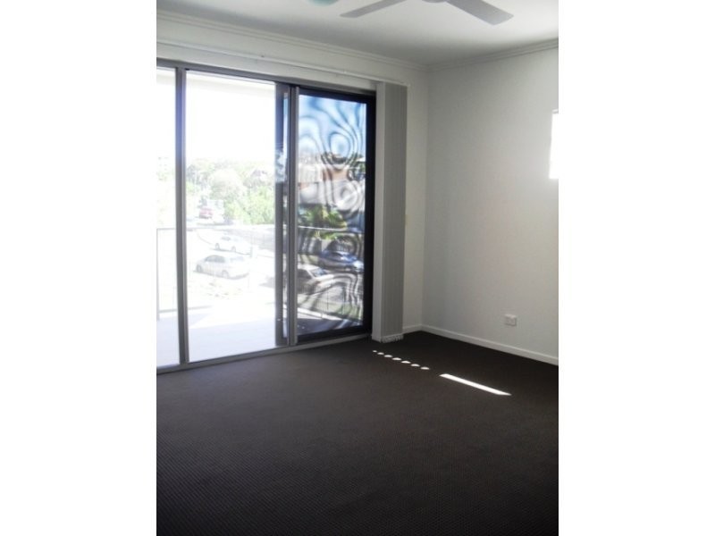 4/244 Alexandra Parade, Alexandra Headland QLD 4572