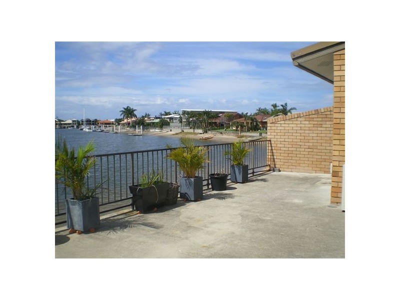 1/15-17 Carinya Street, Mooloolaba QLD 4557