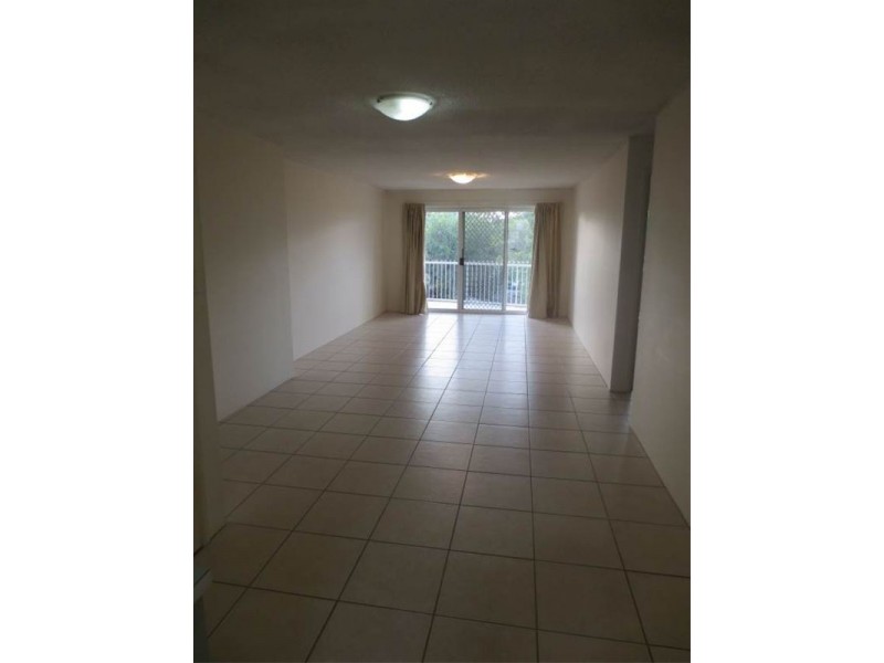 2/7 Corowa Court, Mooloolaba QLD 4557