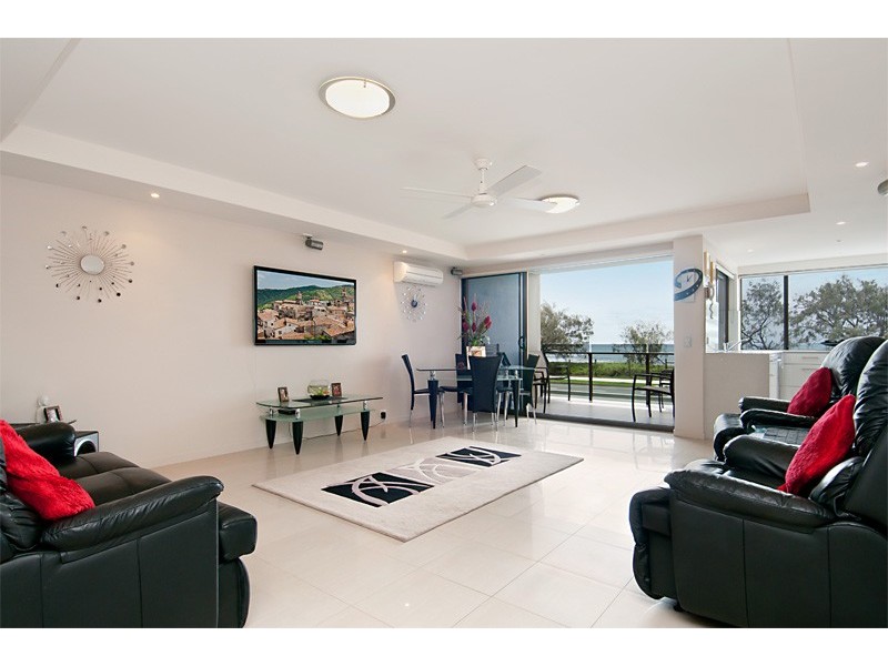 3/21 Boolarong Crescent, Alexandra Headland QLD 4572
