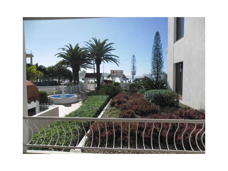 3/236 Alexandra Parade, Alexandra Headland QLD 4572