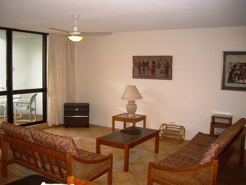 3/236 Alexandra Parade, Alexandra Headland QLD 4572