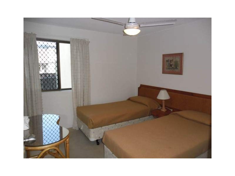 3/236 Alexandra Parade, Alexandra Headland QLD 4572