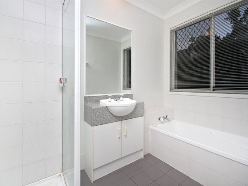 22 Glenfields Boulevard, Mountain Creek QLD 4557