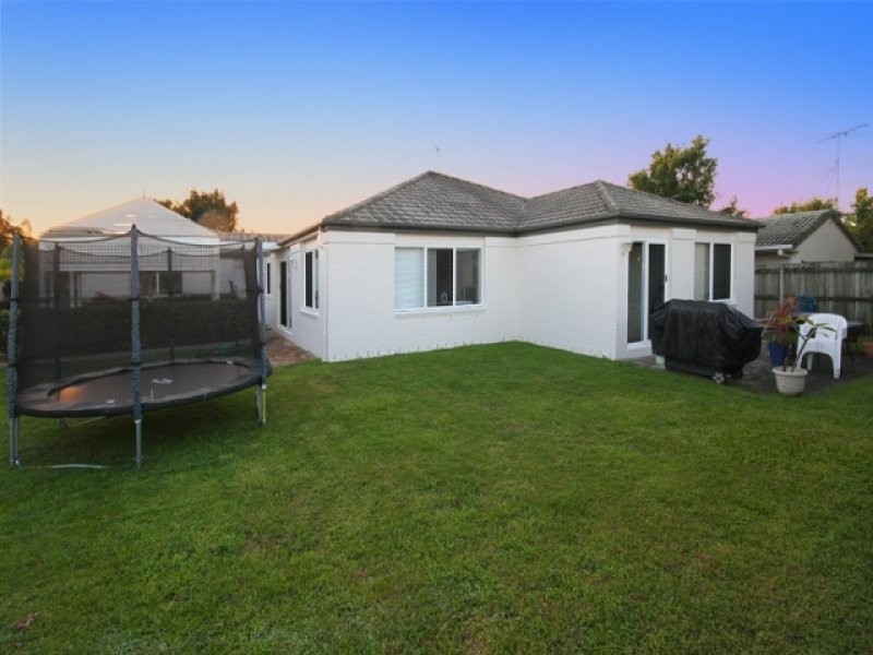 22 Glenfields Boulevard, Mountain Creek QLD 4557