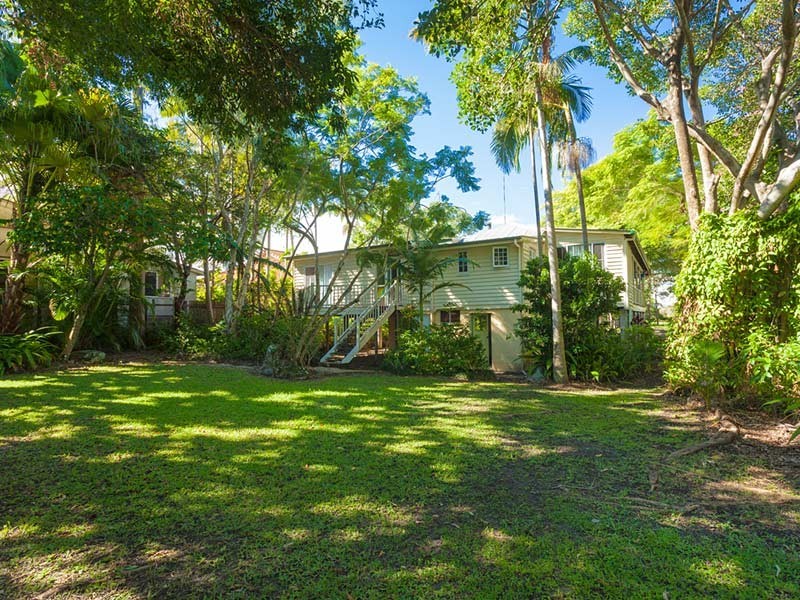 16 to 18 Hay Street, Tewantin QLD 4565