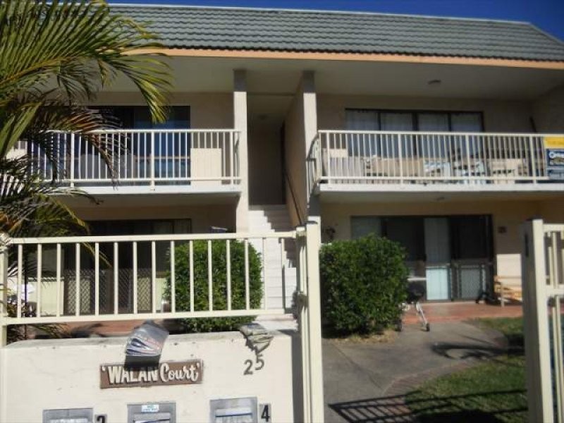 2/25 Walan Street, Mooloolaba QLD 4557