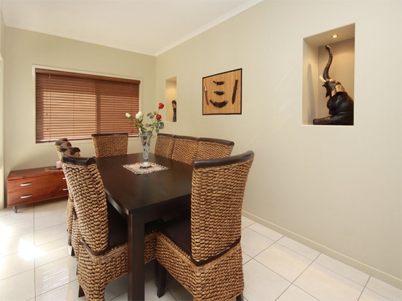 16 Sauger Crt, Mountain Creek QLD 4557