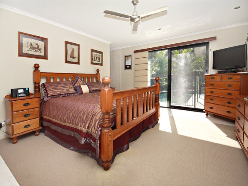 16 Sauger Crt, Mountain Creek QLD 4557