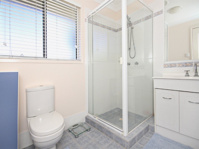 9 Dominica Pl, Kawana Island QLD 4575