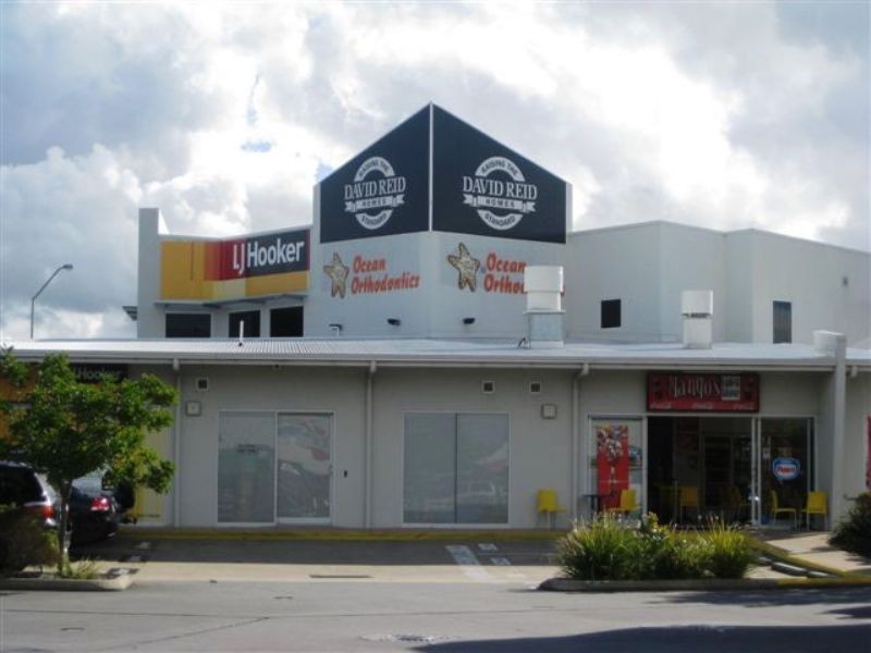 2 /1 Kawana Island Bvd, Warana QLD 4575