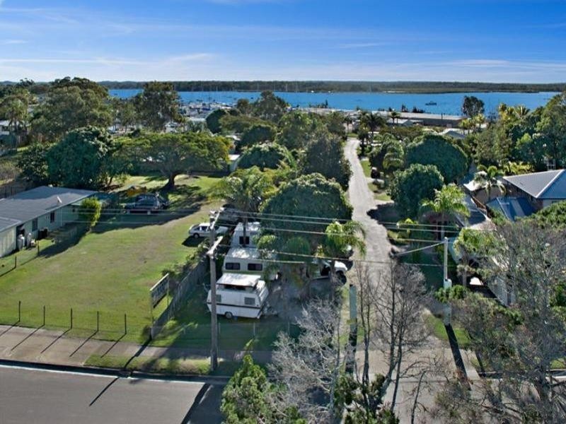 32-34 The Esplanade, Tin Can Bay QLD 4580