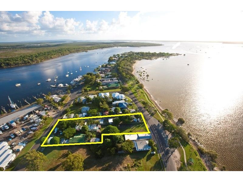 32-34 The Esplanade, Tin Can Bay QLD 4580