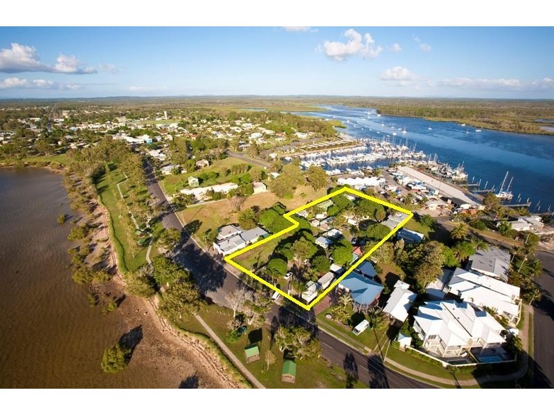 32-34 The Esplanade, Tin Can Bay QLD 4580