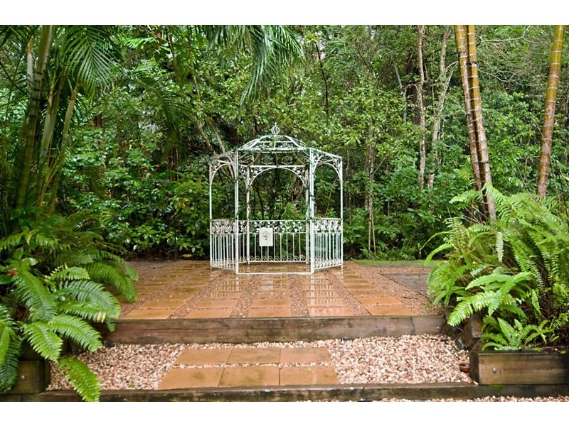 2859 Steve Irwin Way, Glenview QLD 4553