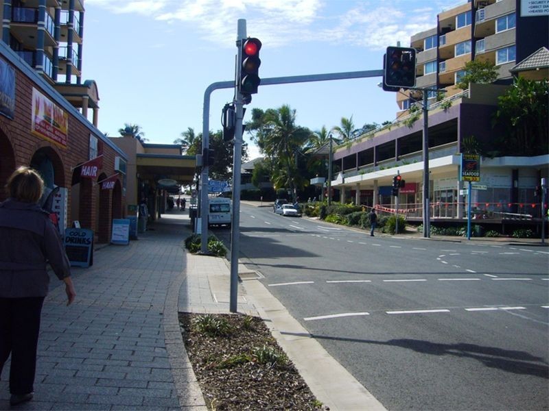 2 / 13 Burnett Street, Mooloolaba QLD 4557