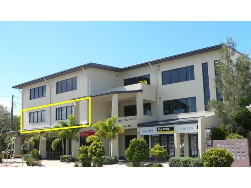 4 / 19  Birtwill Street, Coolum Beach QLD 4573