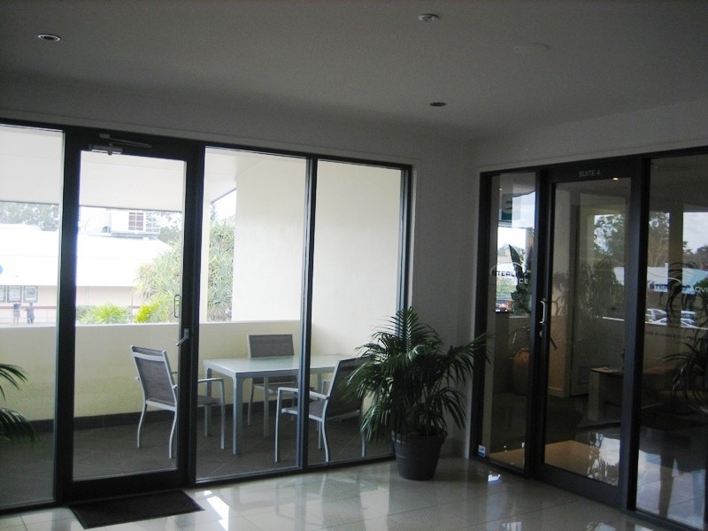 4 / 19  Birtwill Street, Coolum Beach QLD 4573