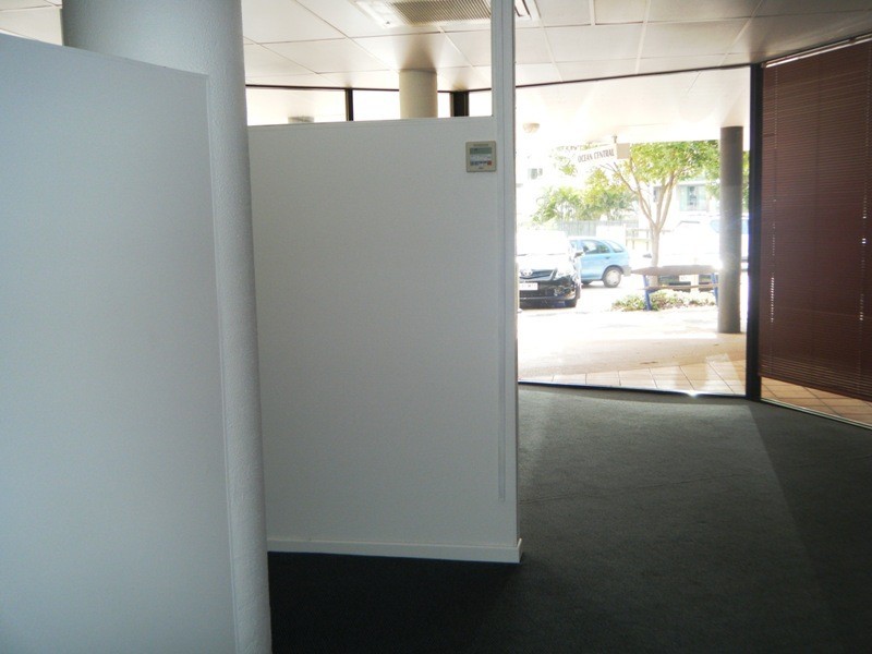 8/2-4 Ocean Street, Maroochydore QLD 4558