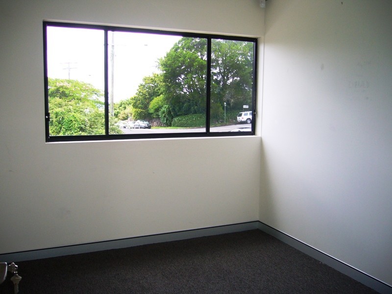 8/3-5 Ballinger Rd, Buderim QLD 4556