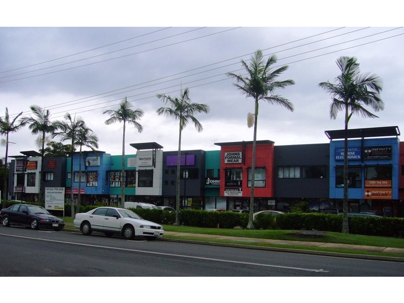 2/64 Sugar Rd, Maroochydore QLD 4558