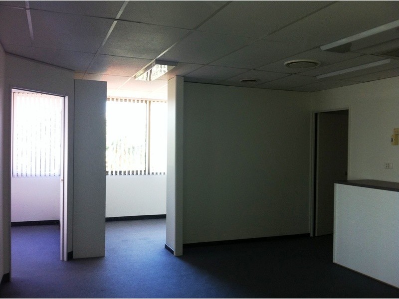 Suite 8 / 137 Brisbane Rd, Mooloolaba QLD 4557