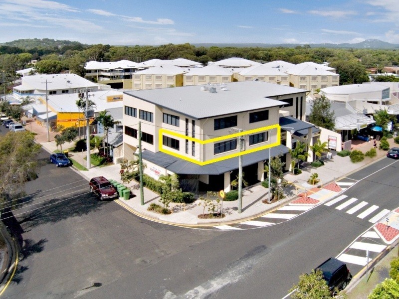 4 / 19 Birtwill Street, Coolum Beach QLD 4573