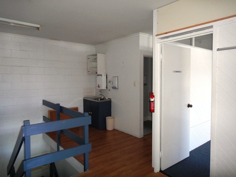 2/111 Aerodrome Rd, Maroochydore QLD 4558