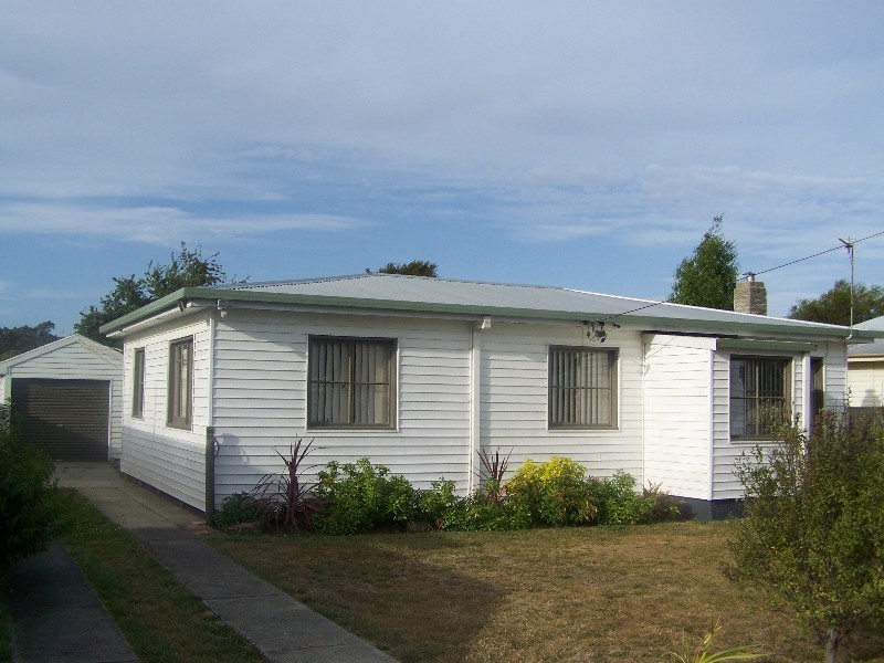 13 Wattle Road, Quoiba TAS 7310