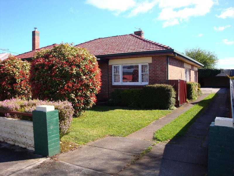 92 Steele Street, Devonport TAS 7310