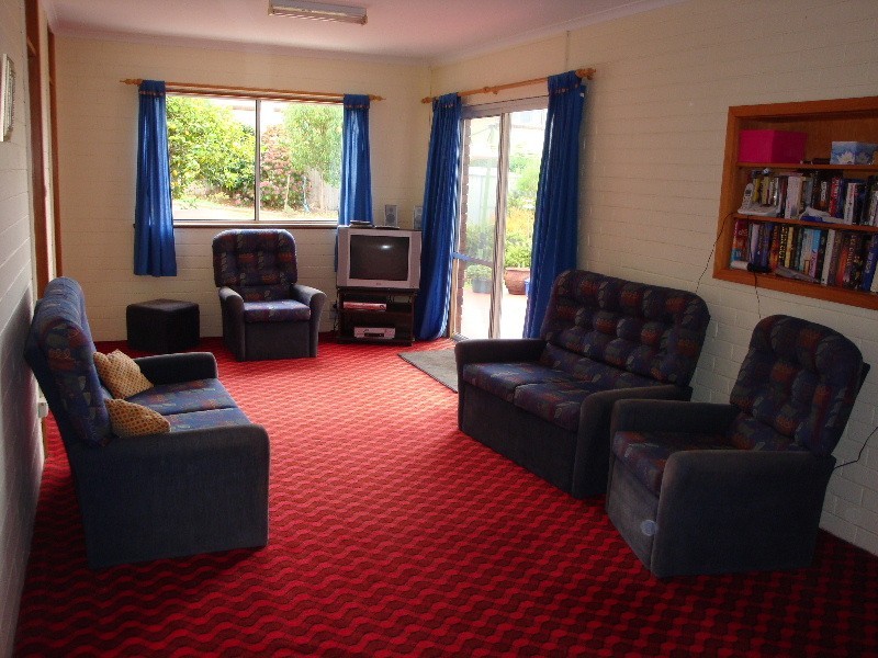 100 James Street, Devonport TAS 7310