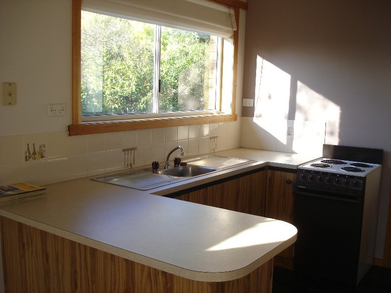 2/5 William Street, Ulverstone TAS 7315