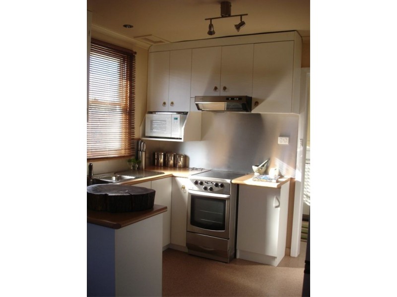 98  High Street, Sheffield TAS 7306